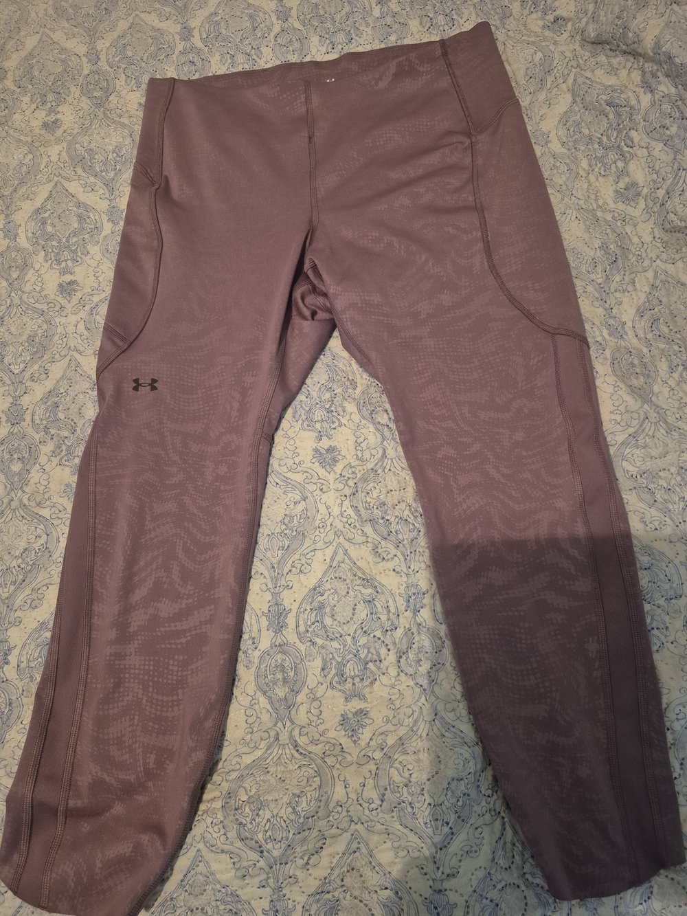 Under Armour Mauve Performance Leggings